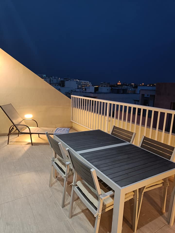 Недвижимость в Gżira